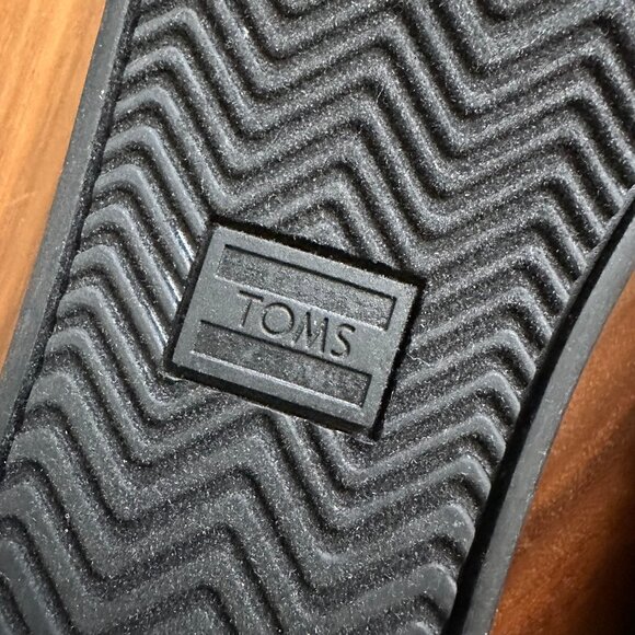 TOMS • Women’s Alpargata Heritage Canvas Shoes • Black on Black • 8.5 - Picture 13 of 15